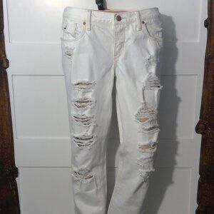 Hollister Women's White Ripped Jeans (Size 11R)